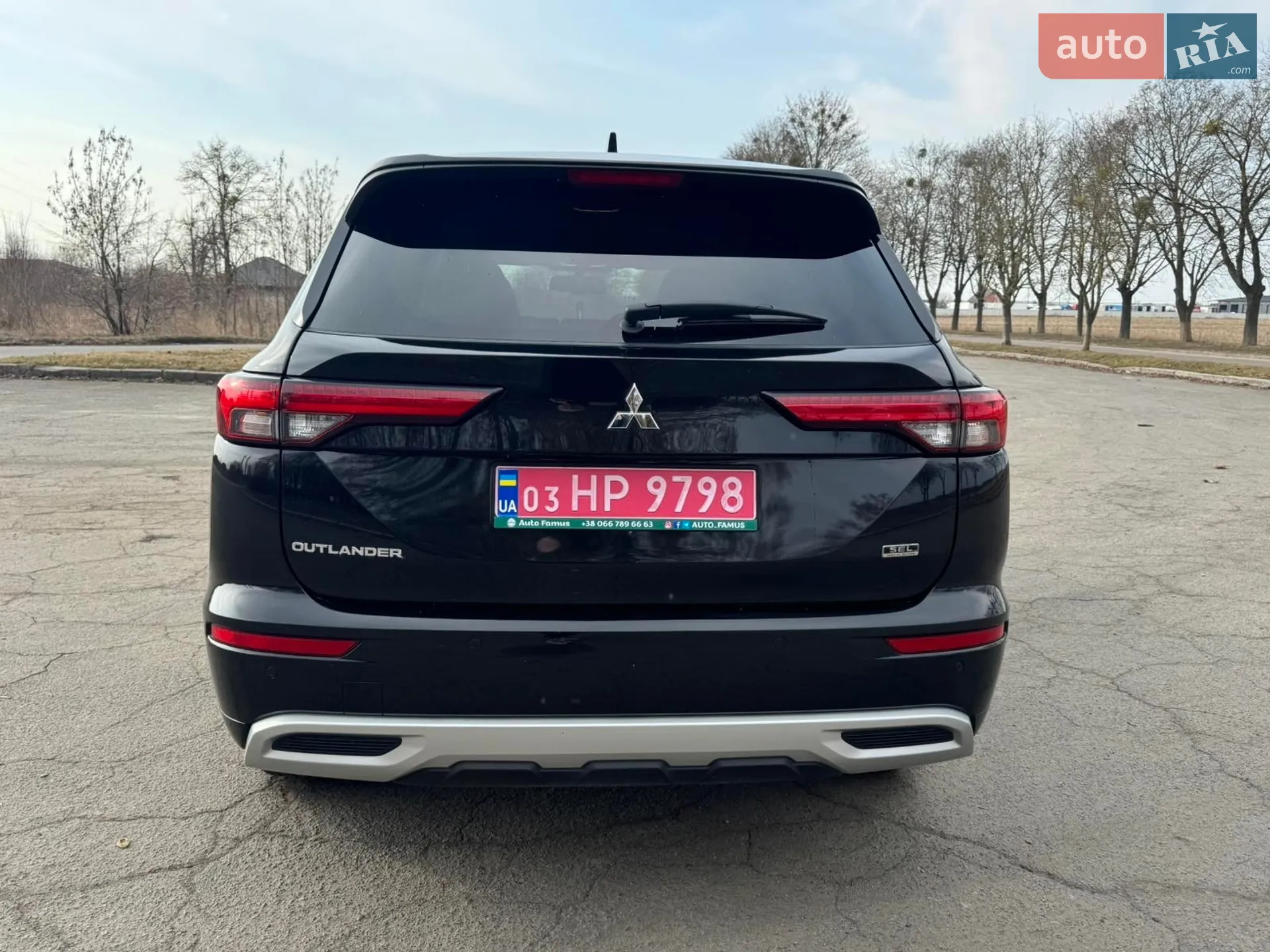 2021 Mitsubishi Outlander - мініатюра 4