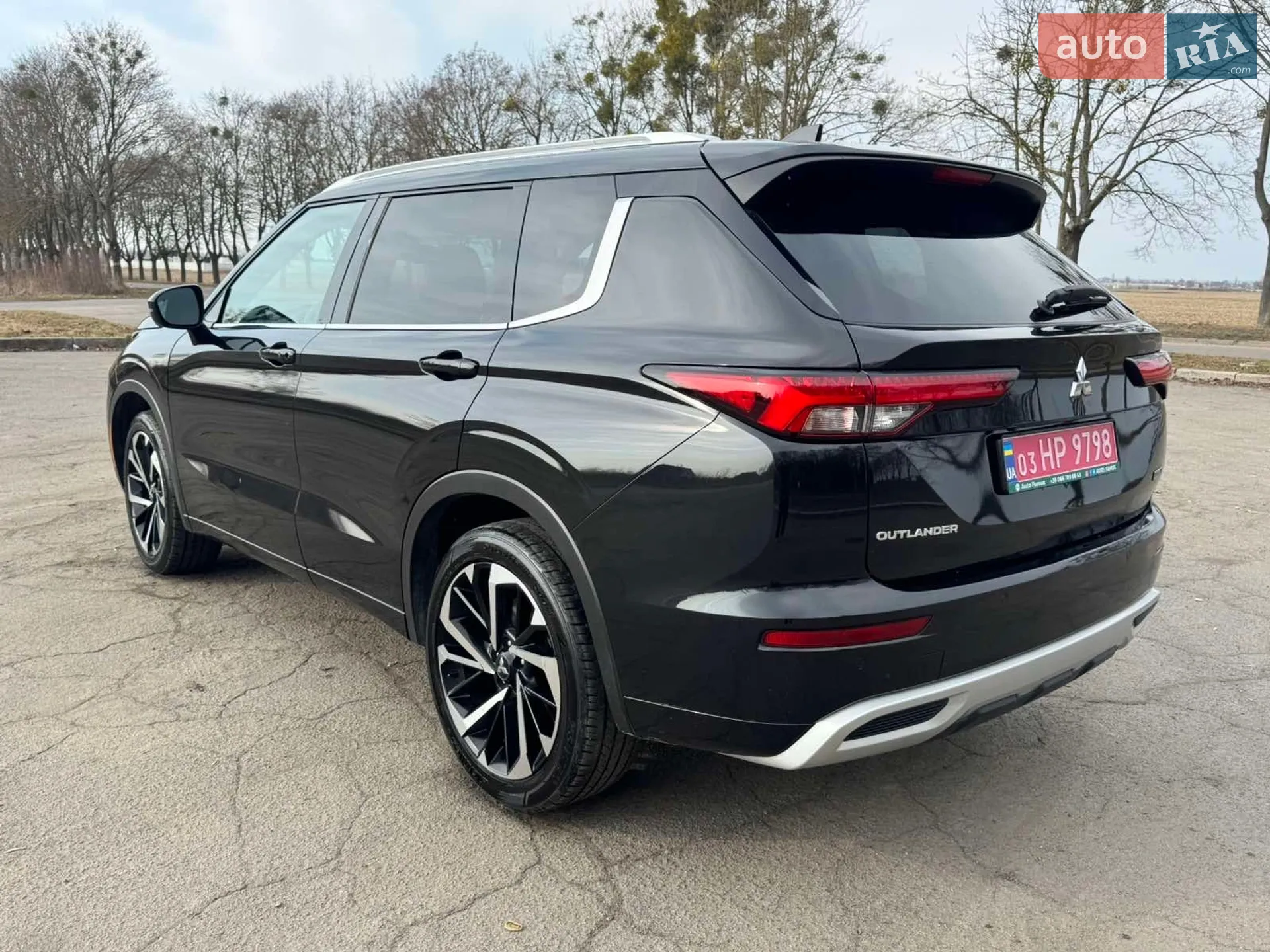 2021 Mitsubishi Outlander - мініатюра 14