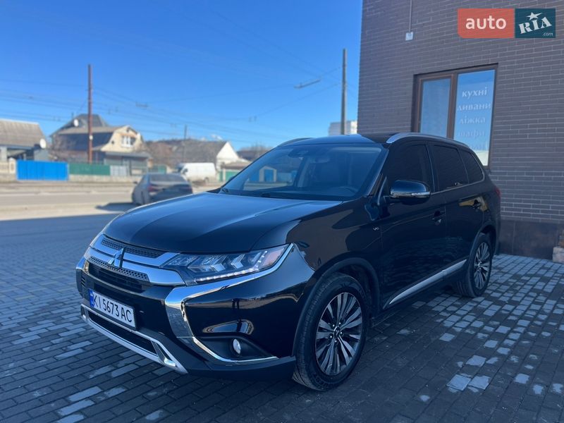 Mitsubishi Outlander 2018