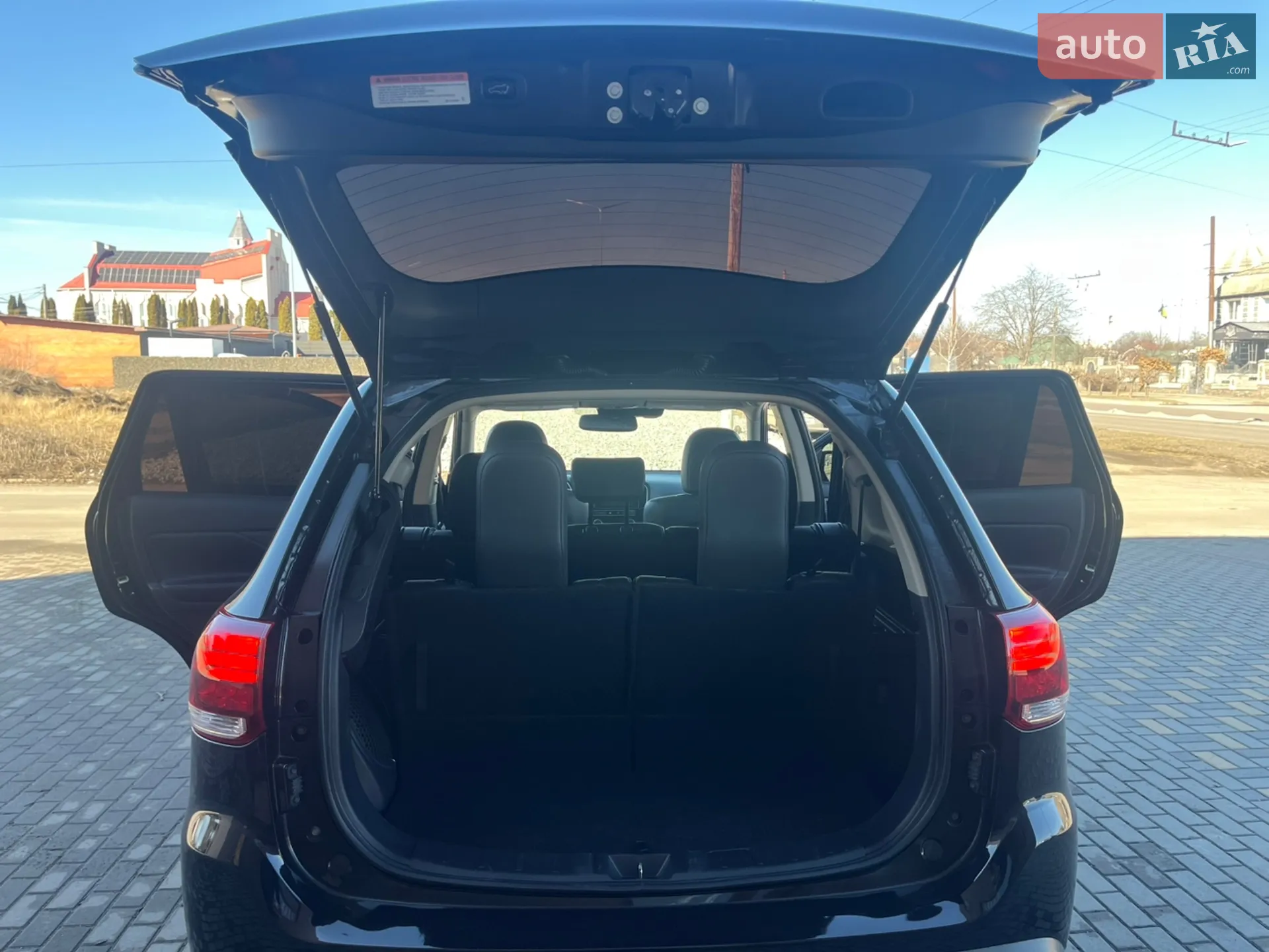 2018 Mitsubishi Outlander - мініатюра 14