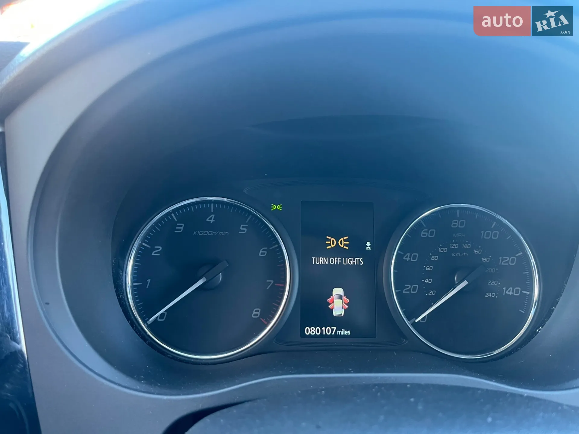 2018 Mitsubishi Outlander - мініатюра 27