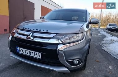 Позашляховик / Кросовер Mitsubishi Outlander 2016 в Харкові
