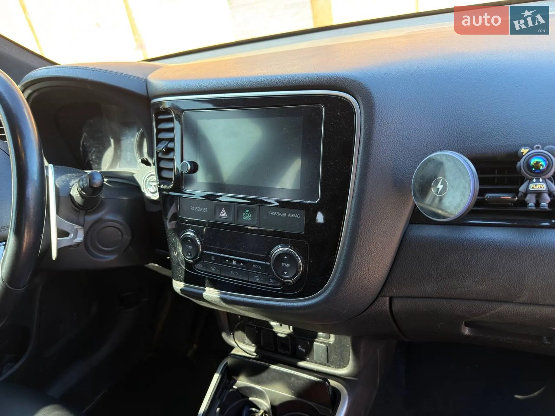 2018 Mitsubishi Outlander - мініатюра 28
