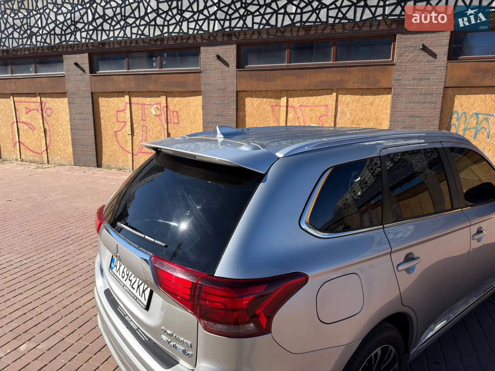2018 Mitsubishi Outlander - мініатюра 11