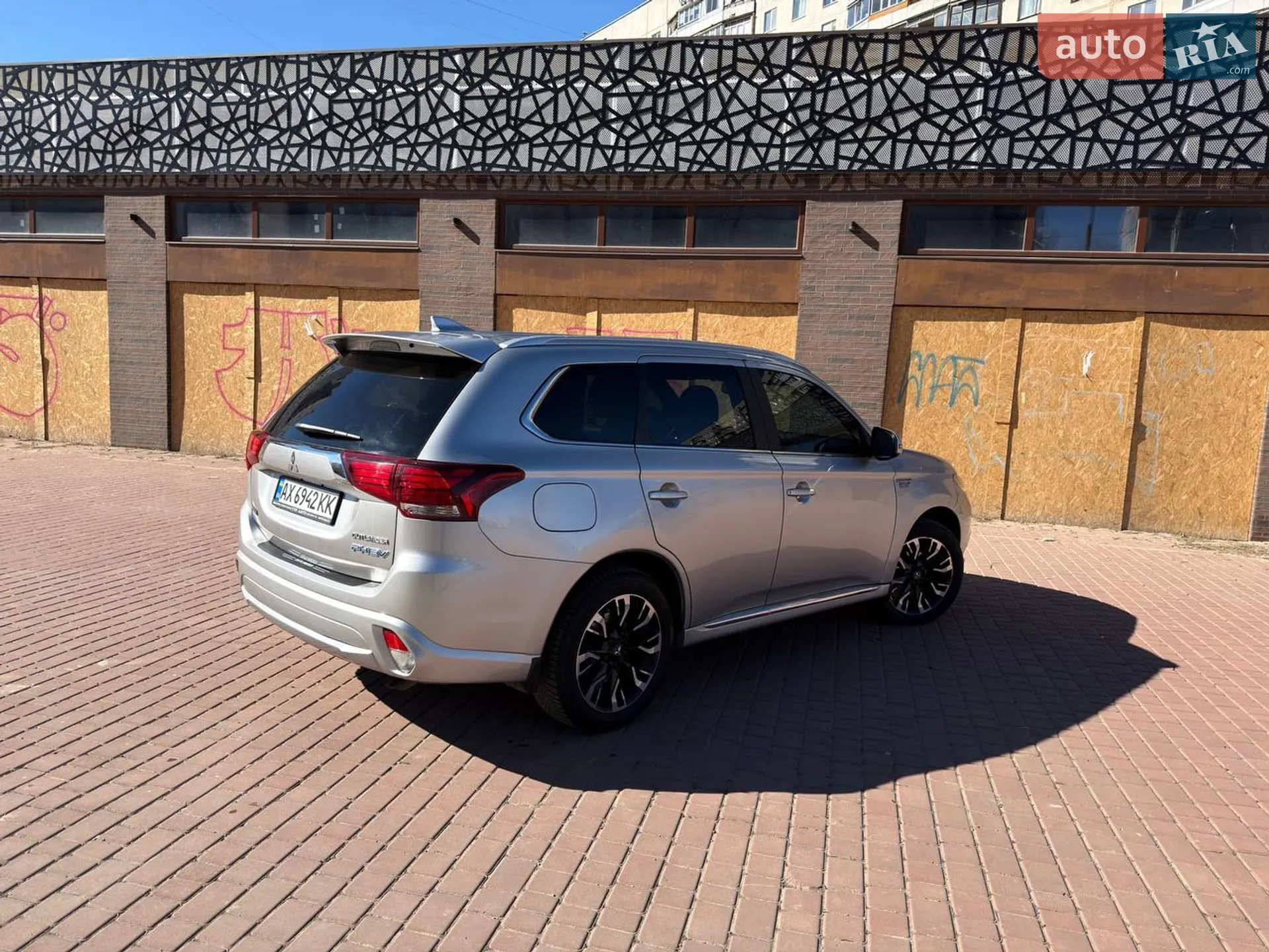 2018 Mitsubishi Outlander - мініатюра 12