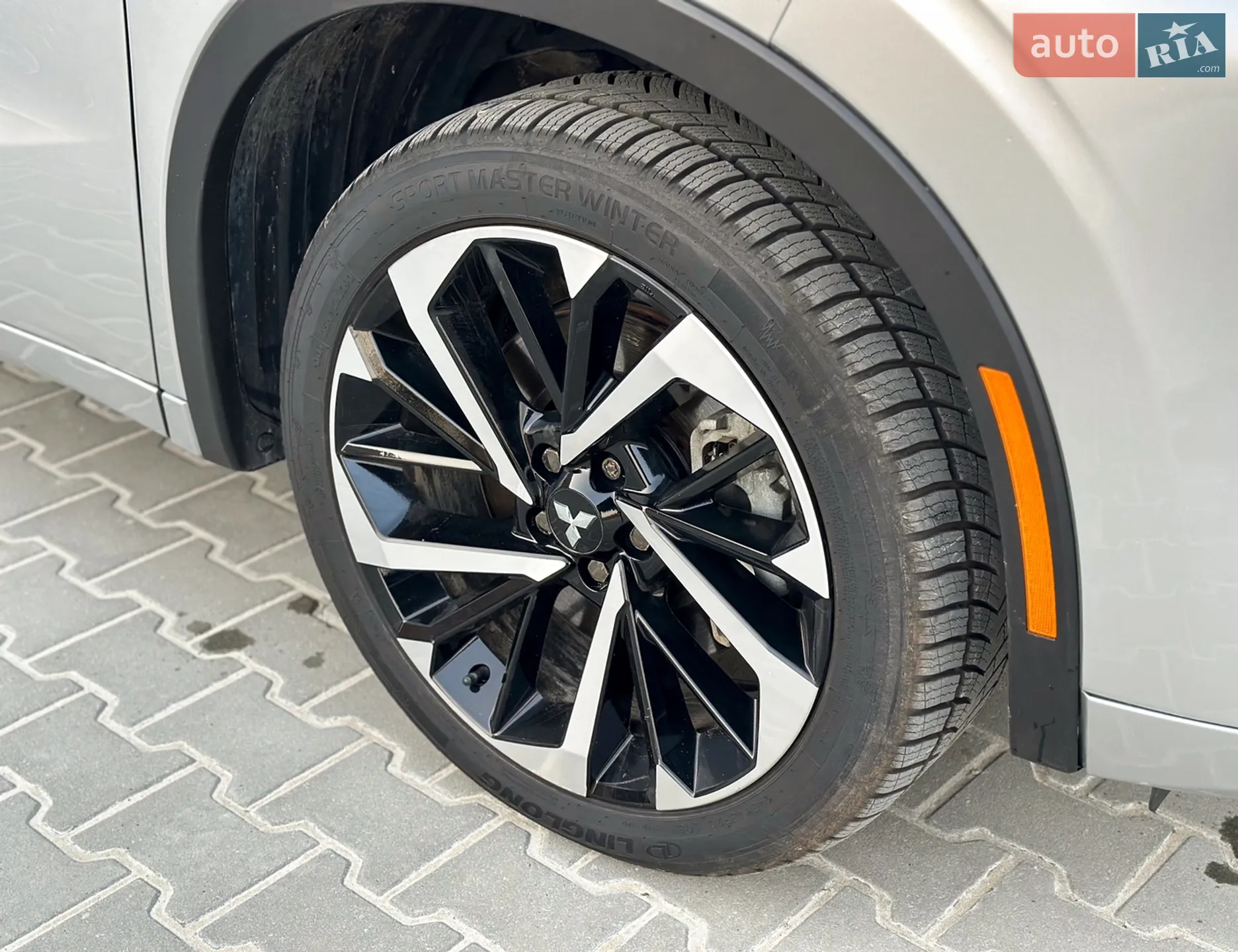 2022 Mitsubishi Outlander - мініатюра 5