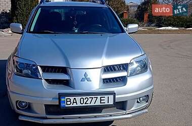 Позашляховик / Кросовер Mitsubishi Outlander 2006 в Знам'янці