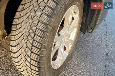 Позашляховик / Кросовер Mitsubishi Outlander 2012 в Ужгороді