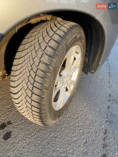 Позашляховик / Кросовер Mitsubishi Outlander 2012 в Ужгороді