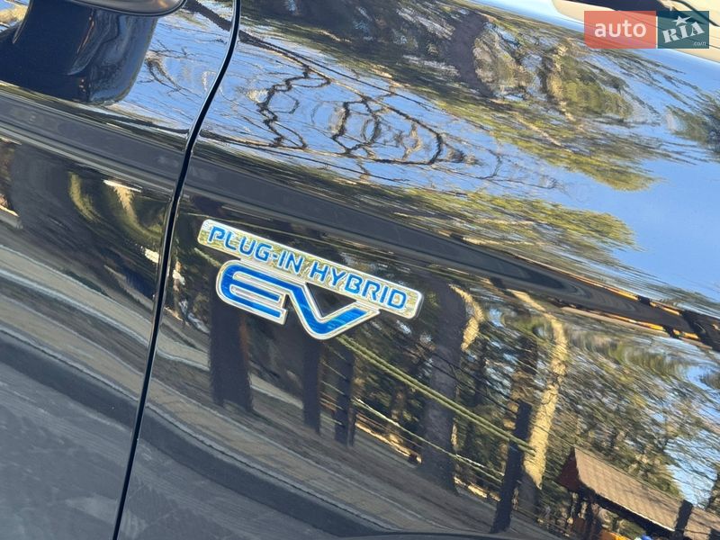 Внедорожник / Кроссовер Mitsubishi Outlander 2014 в Дрогобыче