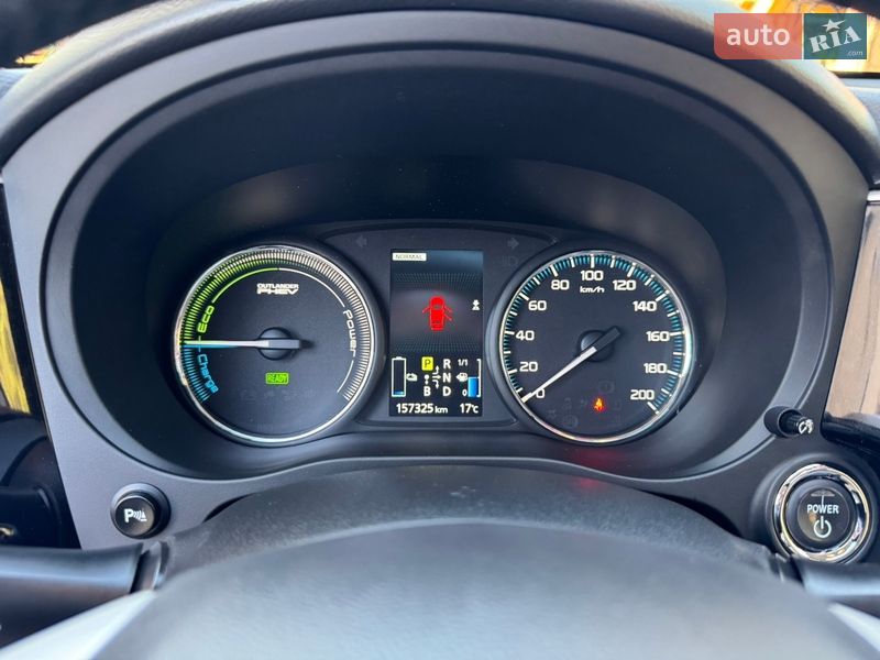 Внедорожник / Кроссовер Mitsubishi Outlander 2014 в Дрогобыче