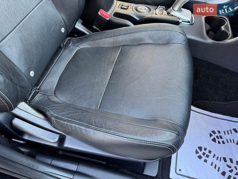 Внедорожник / Кроссовер Mitsubishi Outlander 2014 в Дрогобыче