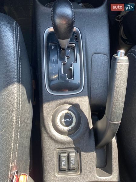 Позашляховик / Кросовер Mitsubishi Outlander 2012 в Ужгороді