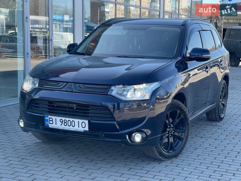 Mitsubishi Outlander 2012