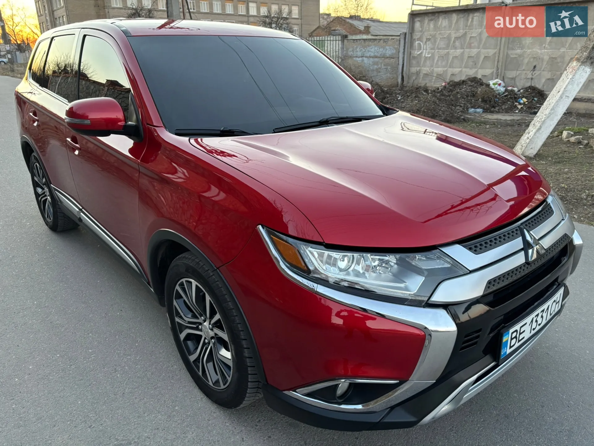 2018 Mitsubishi Outlander - мініатюра 16