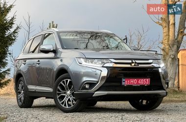 Позашляховик / Кросовер Mitsubishi Outlander 2016 в Дрогобичі