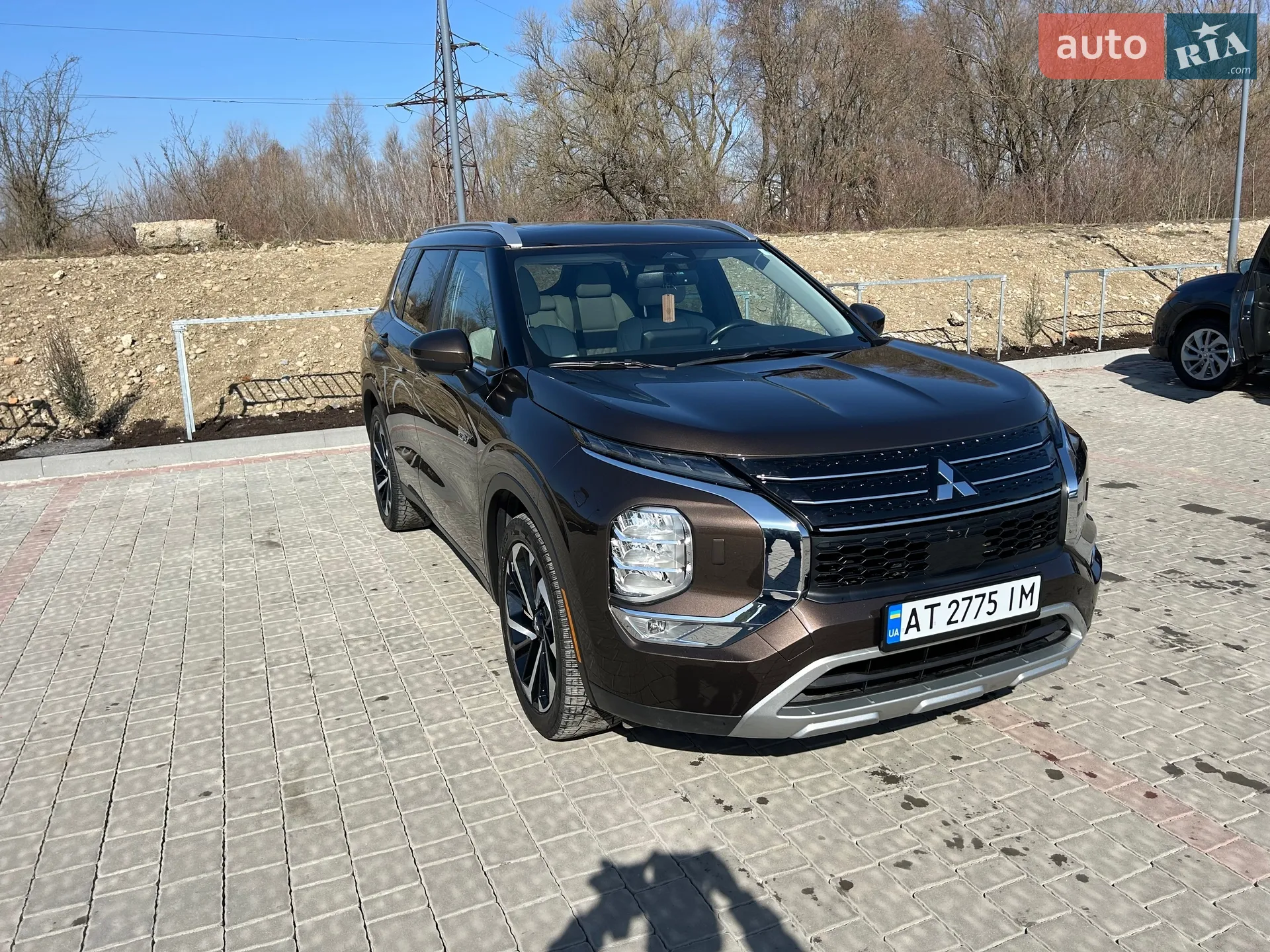 2023 Mitsubishi Outlander - мініатюра 2