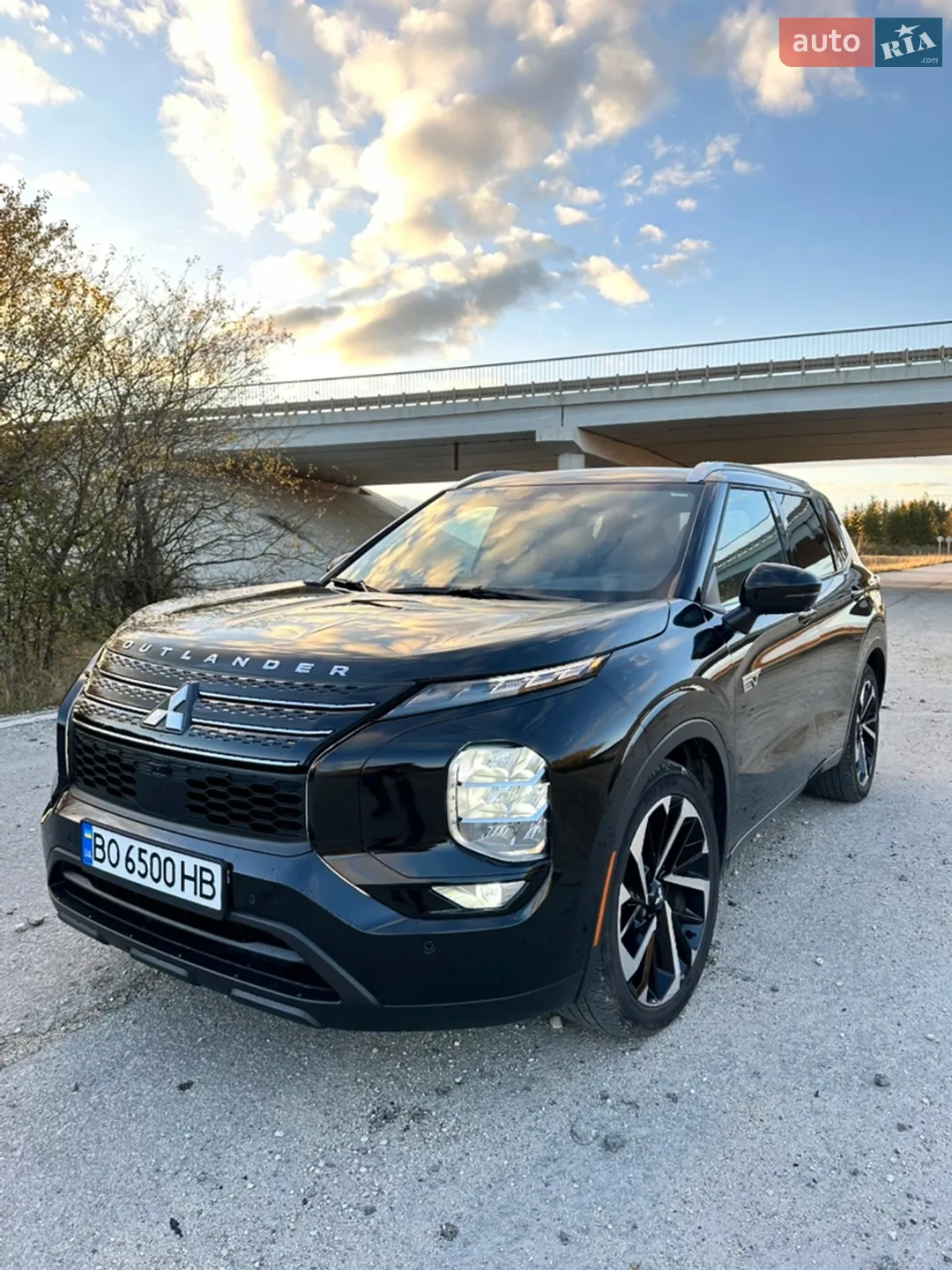 2023 Mitsubishi Outlander - мініатюра 3