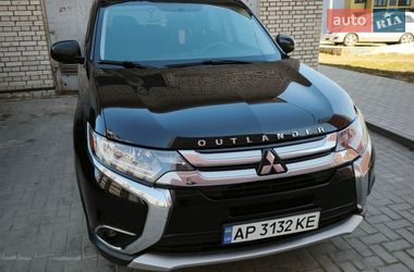 Внедорожник / Кроссовер Mitsubishi Outlander 2017 в Львове
