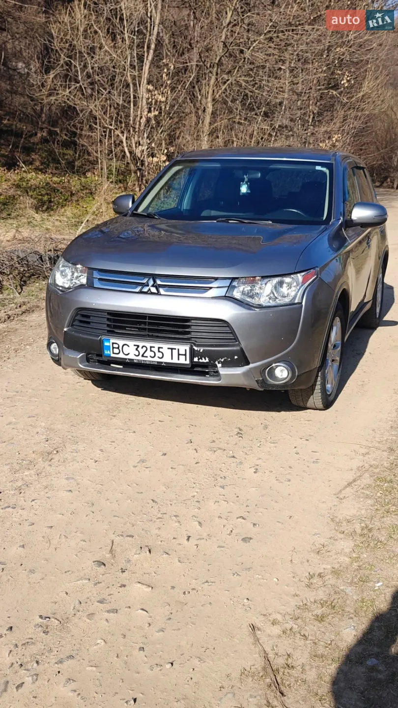 2015 Mitsubishi Outlander - мініатюра 3