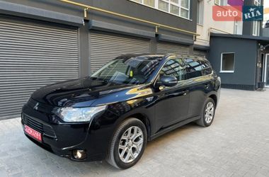 Позашляховик / Кросовер Mitsubishi Outlander 2014 в Хмельницькому