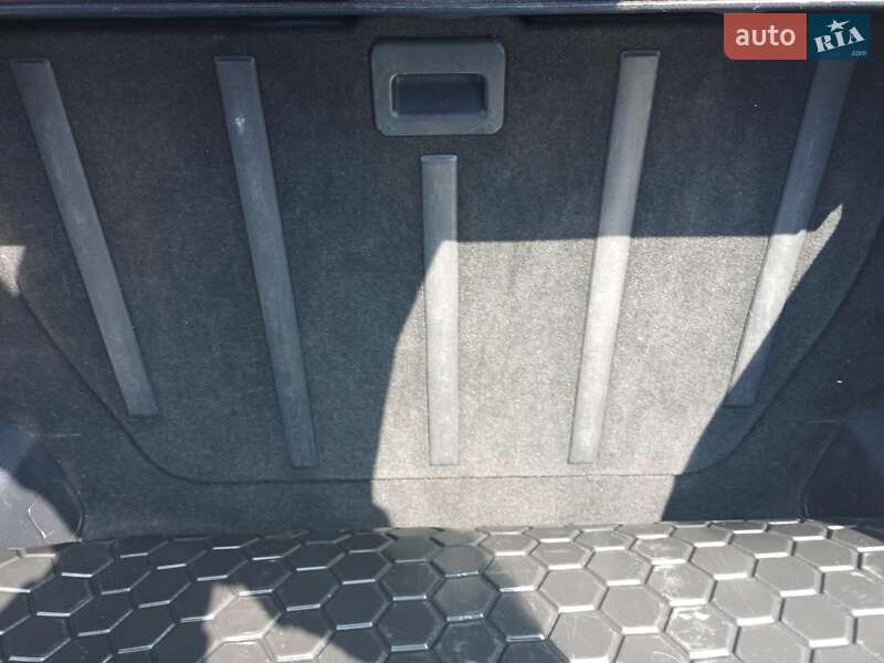 Позашляховик / Кросовер Mitsubishi Outlander 2010 в Тернополі