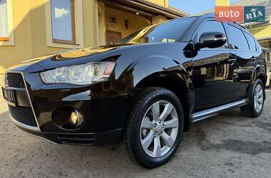 Позашляховик / Кросовер Mitsubishi Outlander 2010 в Львові