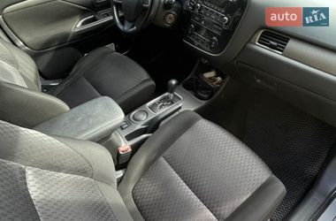 Внедорожник / Кроссовер Mitsubishi Outlander 2014 в Виннице