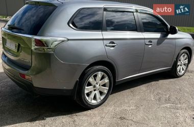 Внедорожник / Кроссовер Mitsubishi Outlander 2014 в Виннице