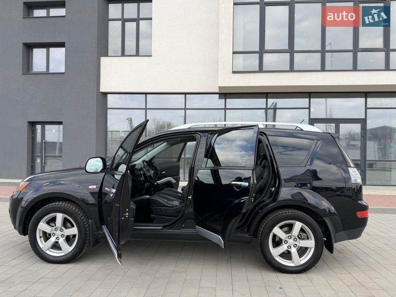 Внедорожник / Кроссовер Mitsubishi Outlander 2008 в Ивано-Франковске