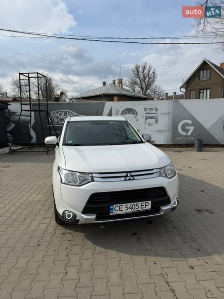 Mitsubishi Outlander 2014