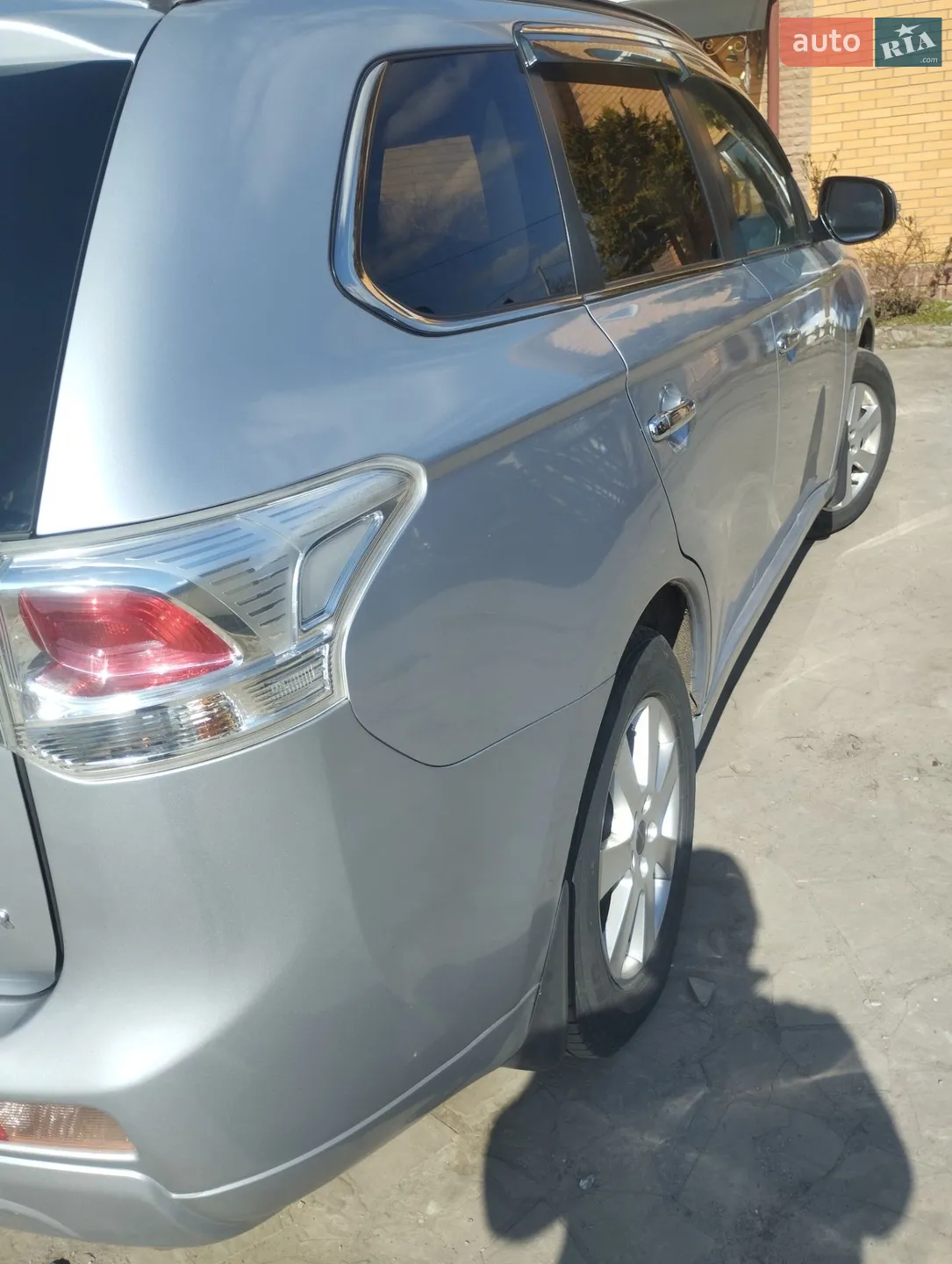2013 Mitsubishi Outlander - мініатюра 16
