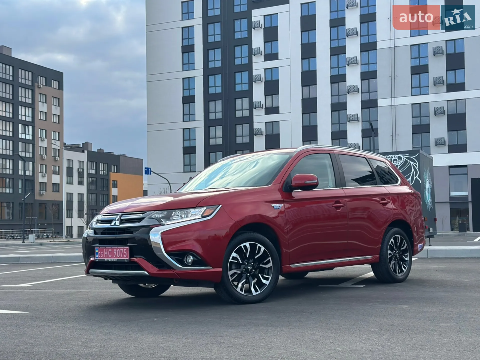 2018 Mitsubishi Outlander - мініатюра 4