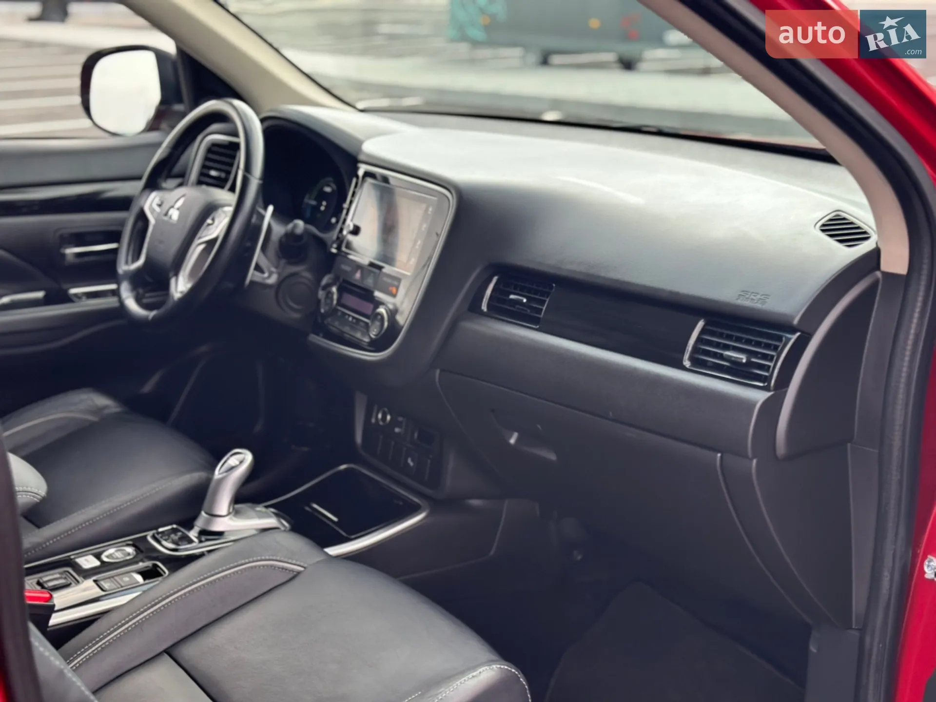 2018 Mitsubishi Outlander - мініатюра 37