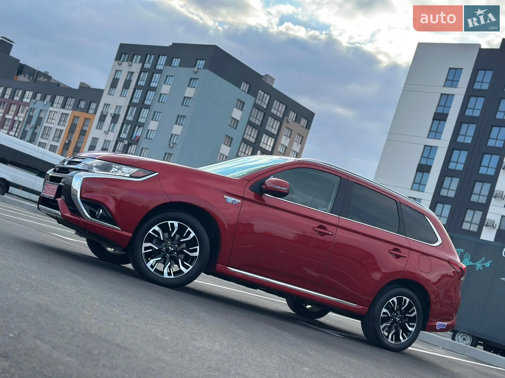 2018 Mitsubishi Outlander - мініатюра 19