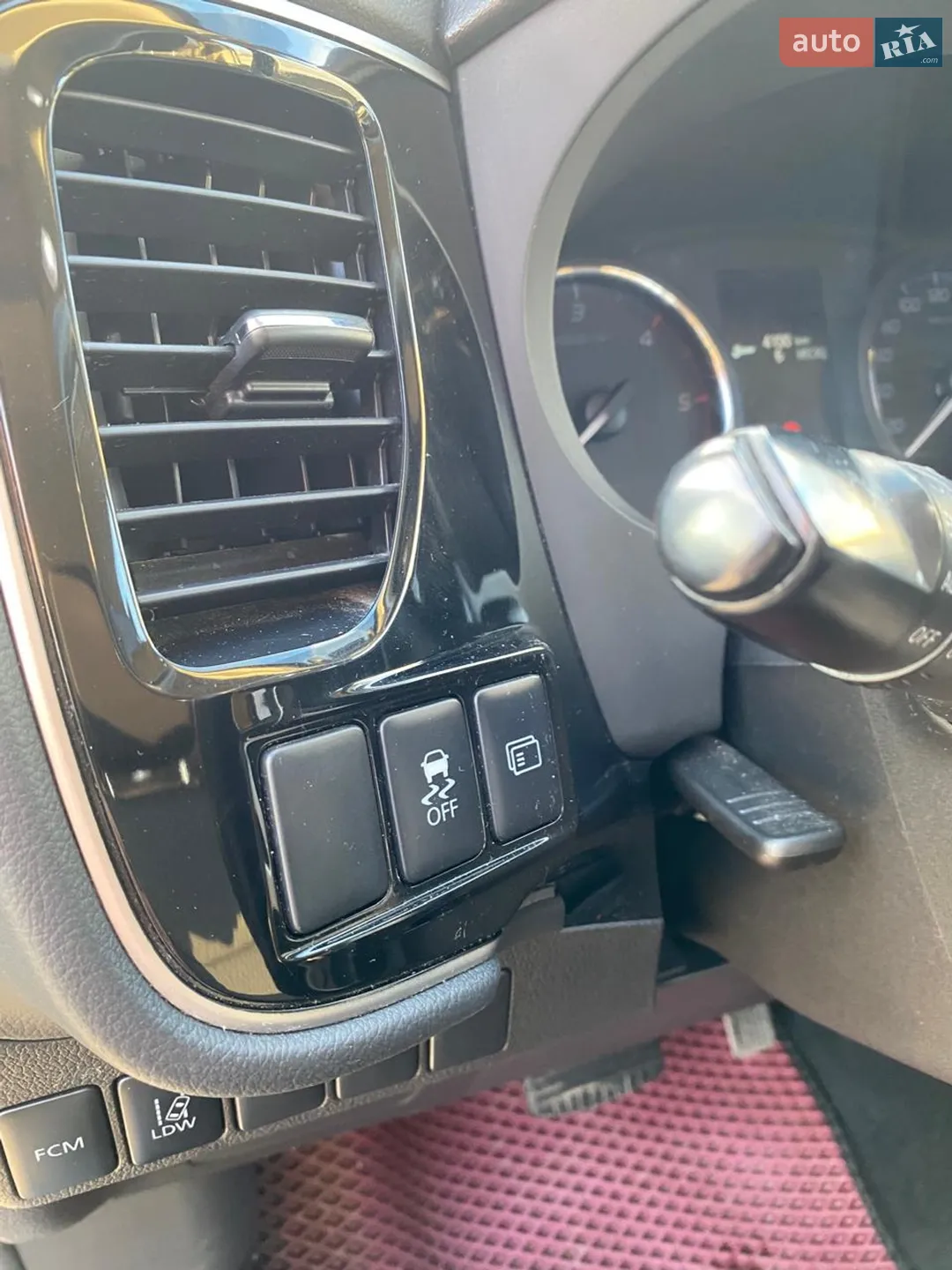 2013 Mitsubishi Outlander - мініатюра 39