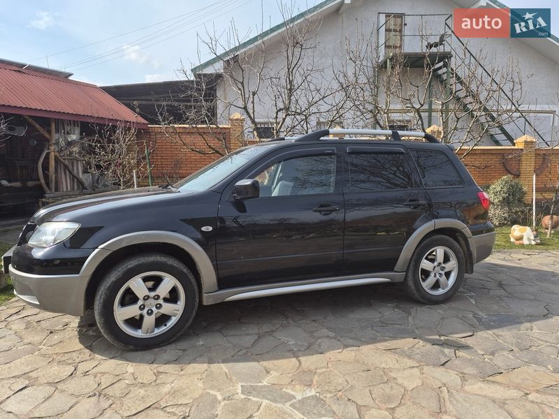 Mitsubishi Outlander 2006