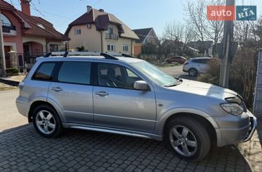 Позашляховик / Кросовер Mitsubishi Outlander 2006 в Ужгороді