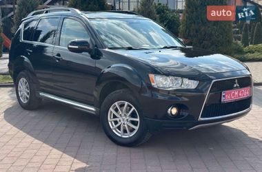 Внедорожник / Кроссовер Mitsubishi Outlander 2011 в Стрые
