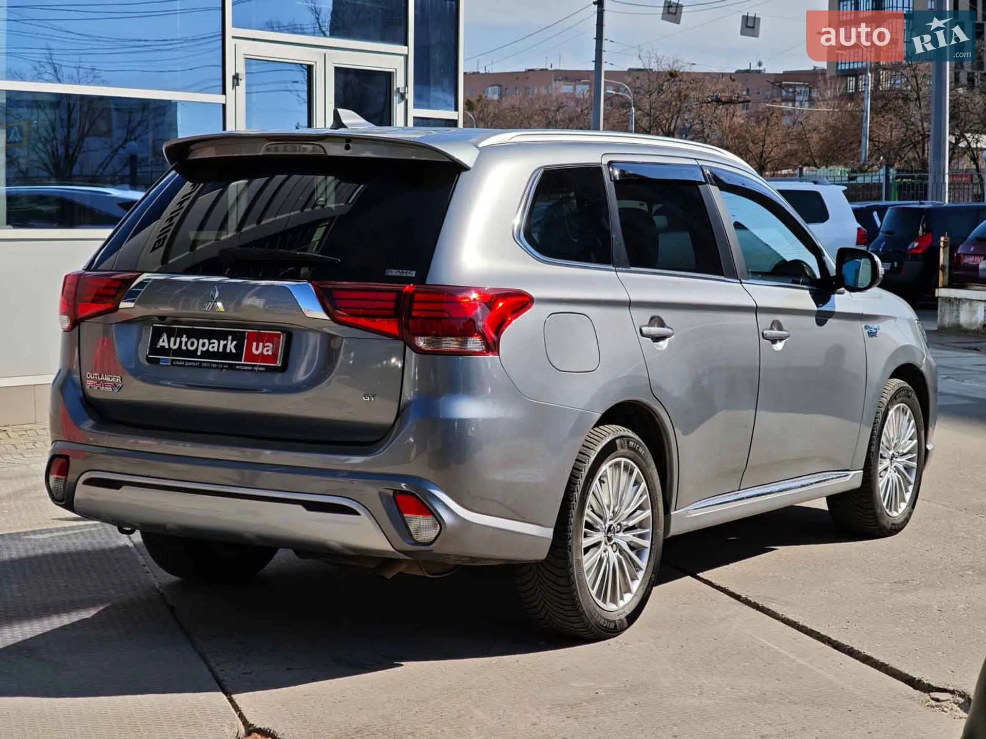 2021 Mitsubishi Outlander - мініатюра 13