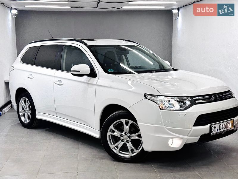Mitsubishi Outlander 2013