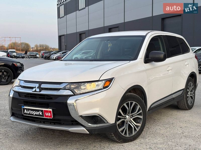 Mitsubishi Outlander 2016