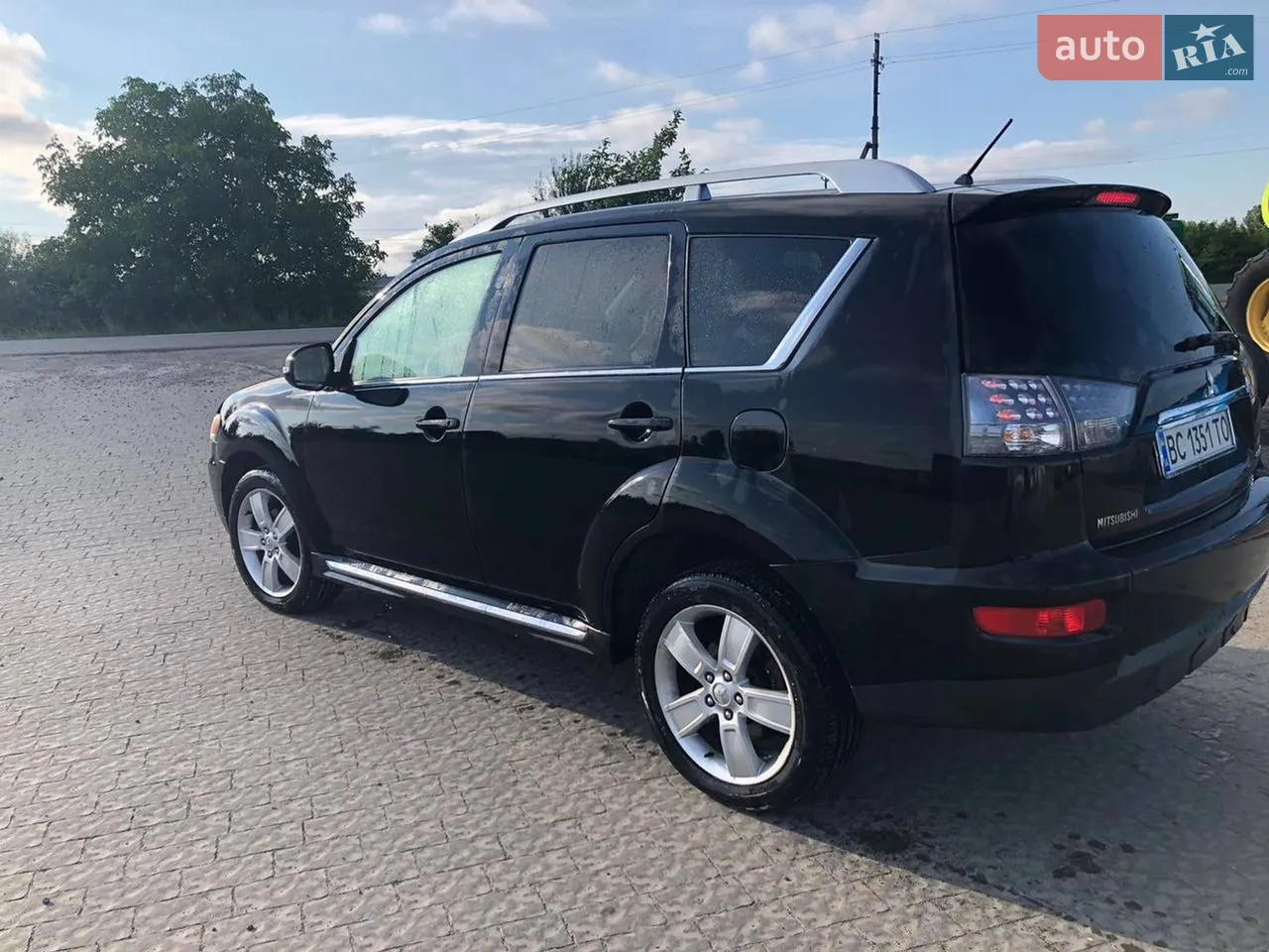 2010 Mitsubishi Outlander - мініатюра 19