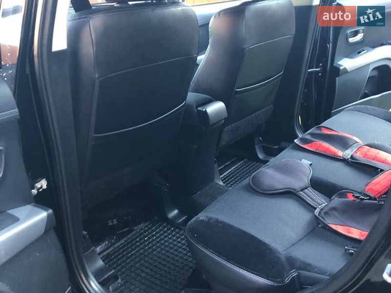 Внедорожник / Кроссовер Mitsubishi Outlander 2009 в Львове