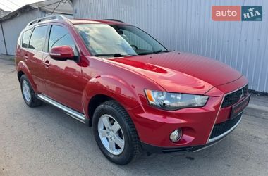 Внедорожник / Кроссовер Mitsubishi Outlander 2012 в Киеве