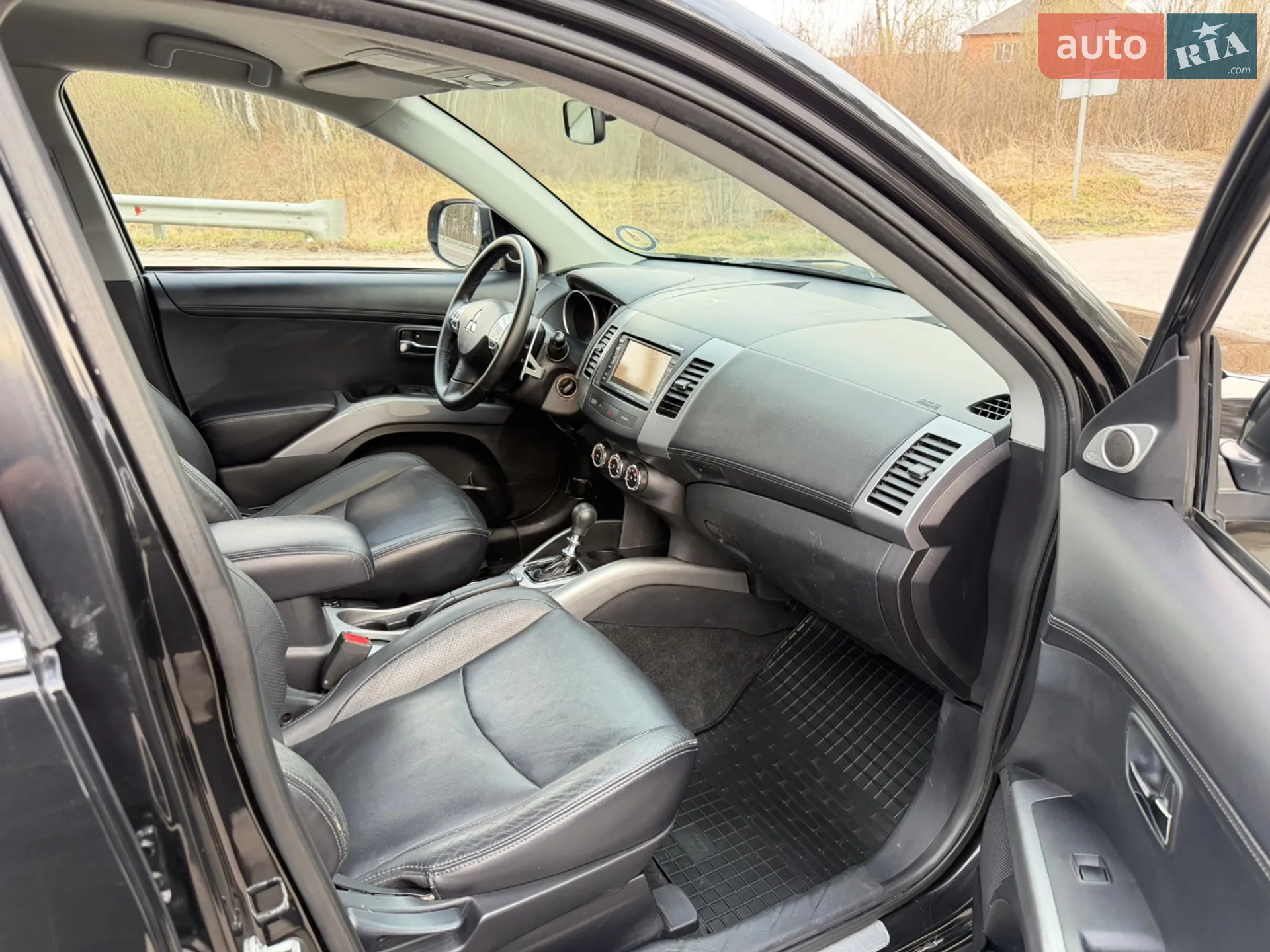 2010 Mitsubishi Outlander - мініатюра 38