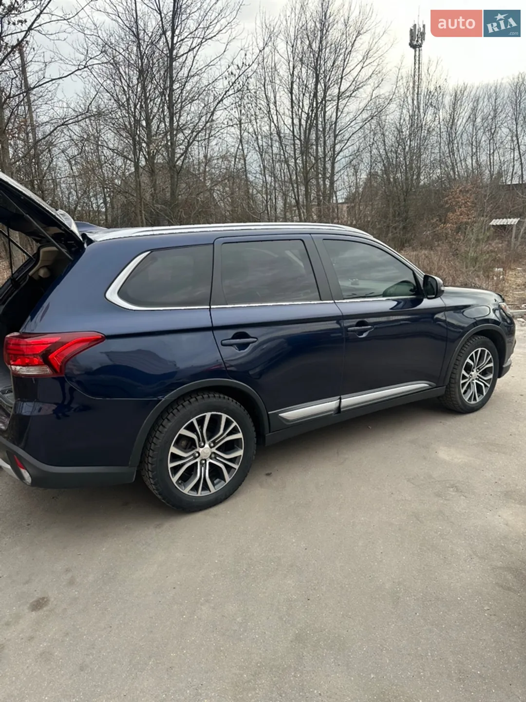 2017 Mitsubishi Outlander - мініатюра 6