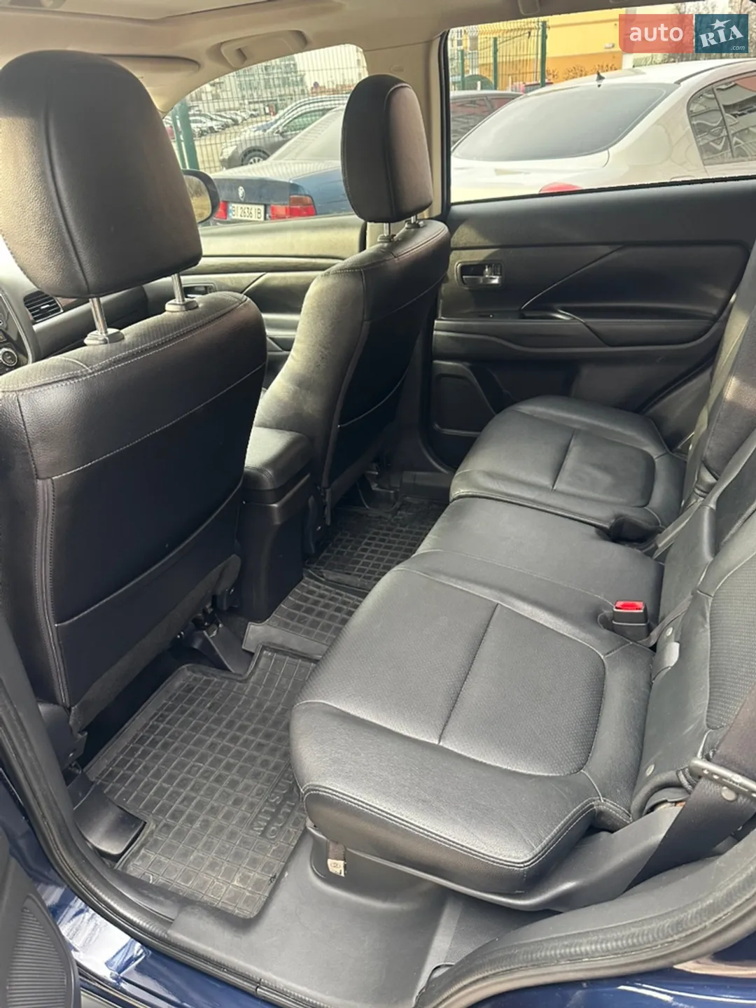 2017 Mitsubishi Outlander - мініатюра 14