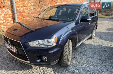 Внедорожник / Кроссовер Mitsubishi Outlander 2010 в Львове