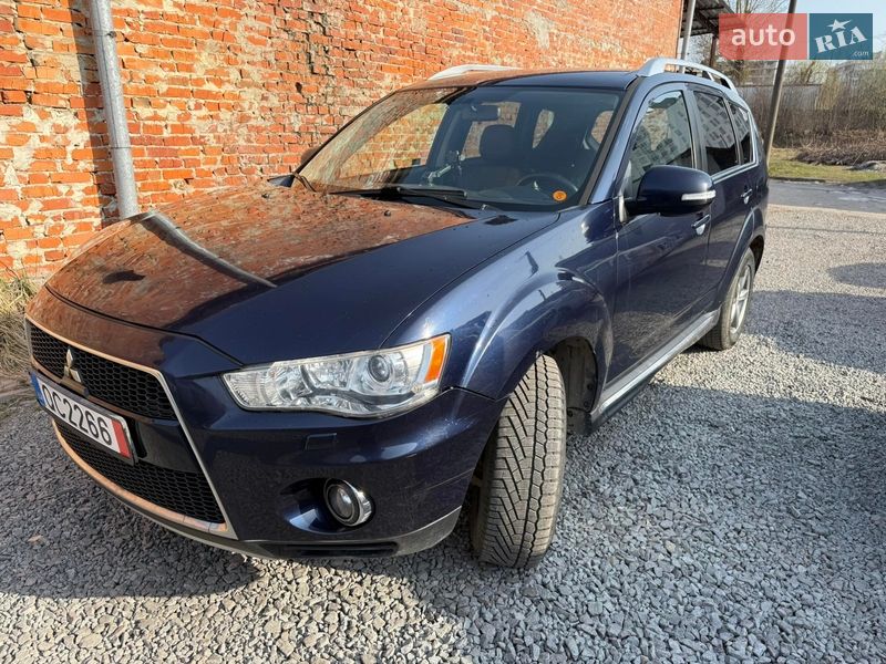 Mitsubishi Outlander 2010